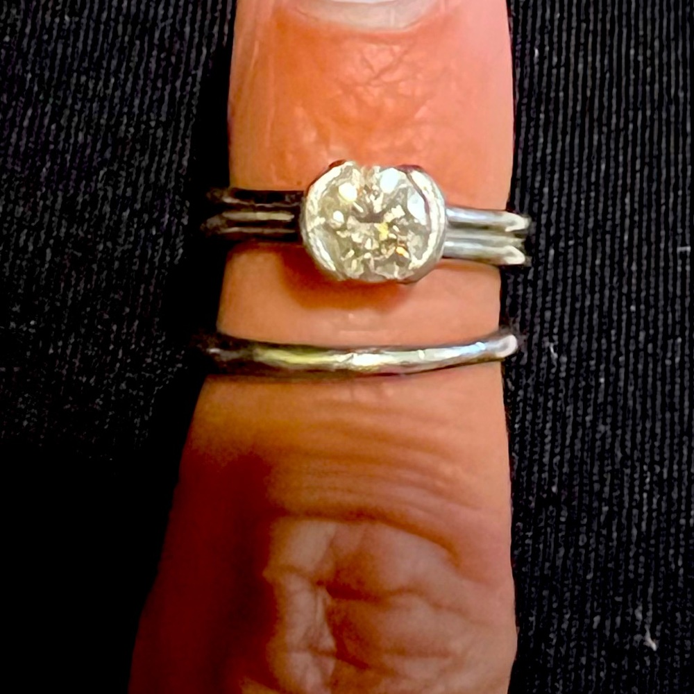 2 Carat Diamond & Platinum Engagement ring and band